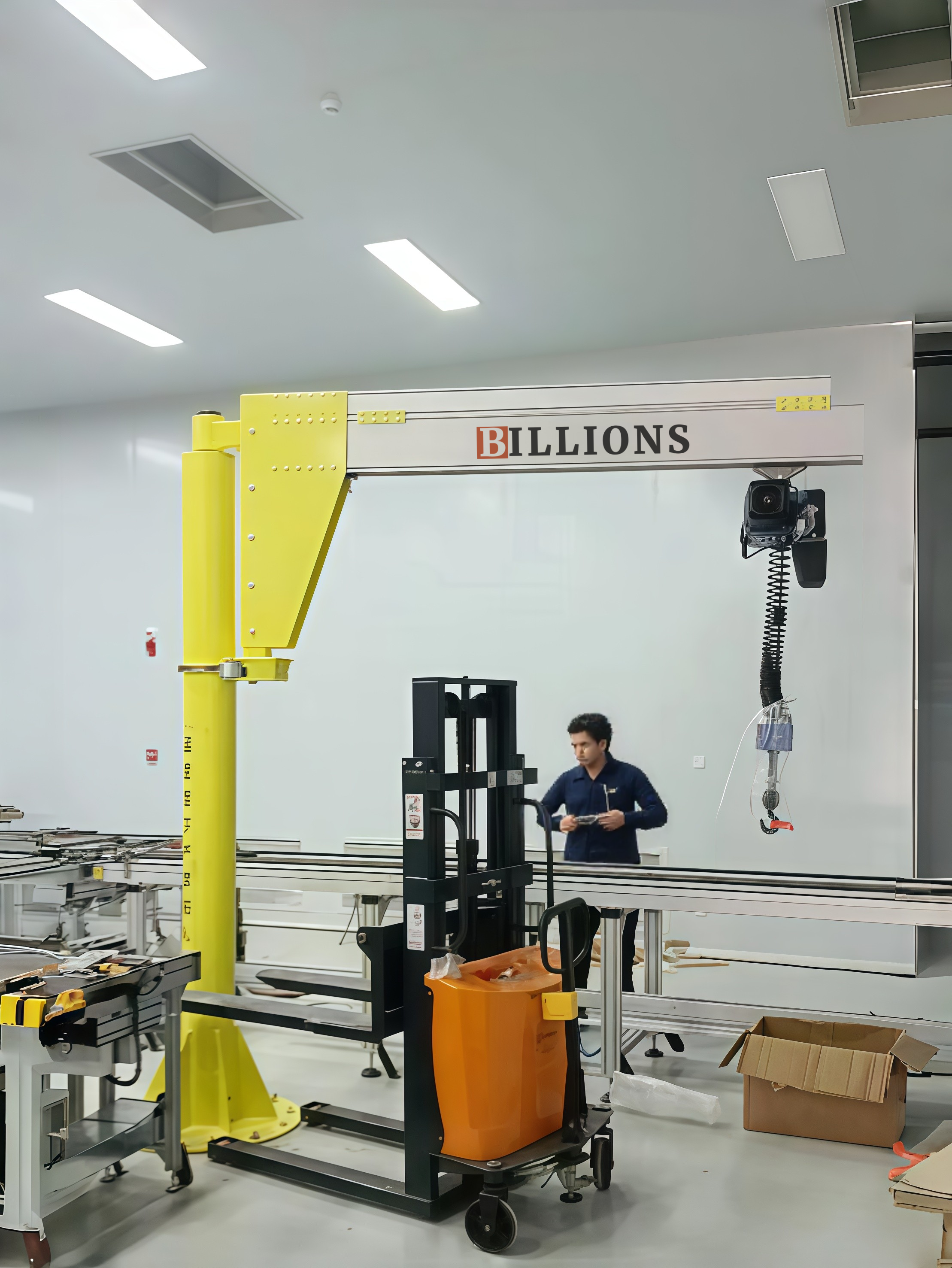 Low Headroom Crane 4