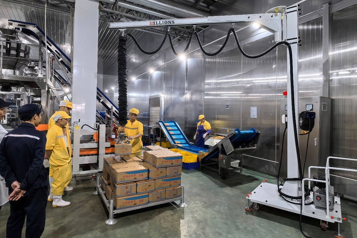 Ergonomic design of tube lifter